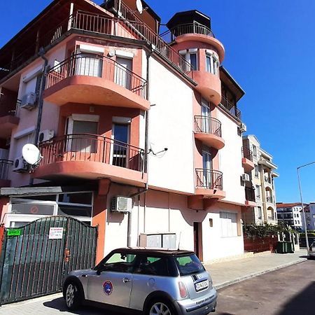 La Piccola Porta, Равда, България Apartman Kültér fotó